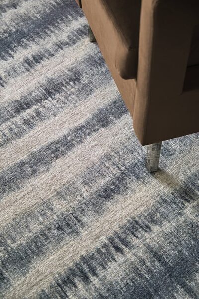 8824FNVY000F00_2 MACKAY Rug - 8824F-NVY000