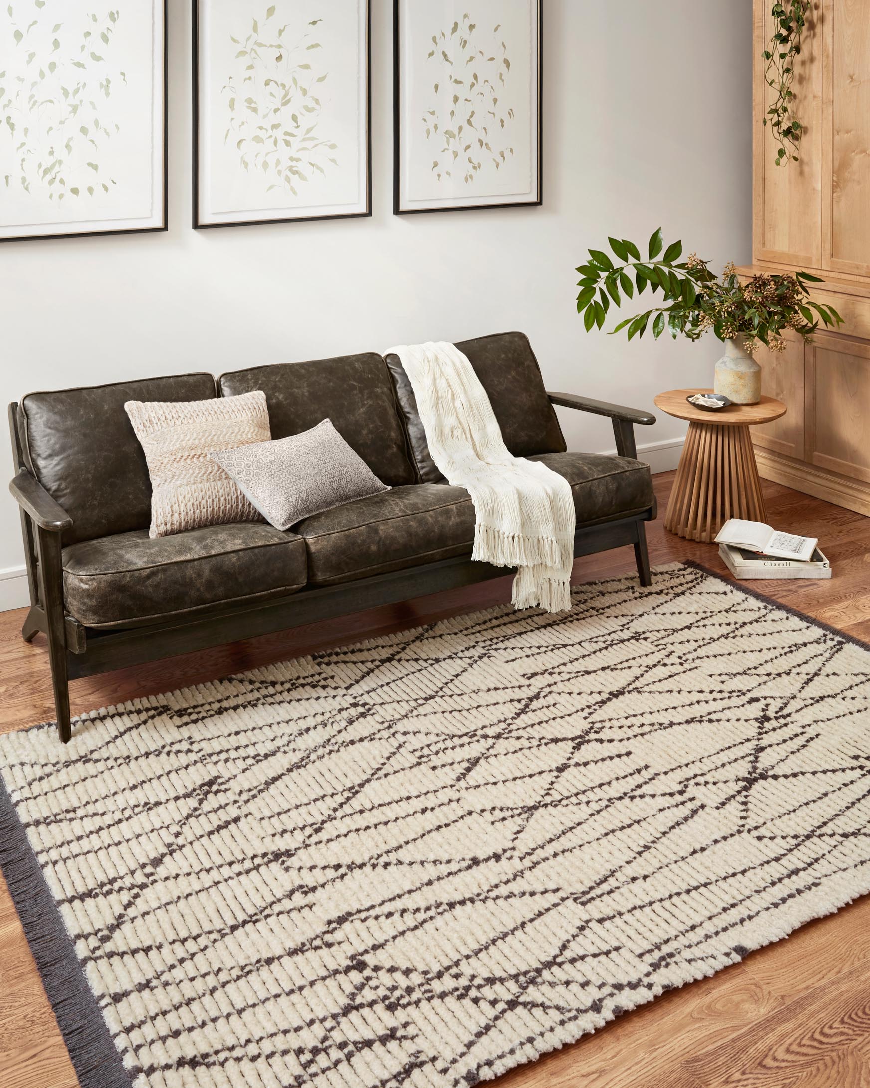 Alice - ALI-01 Cj Cream / Charcoal