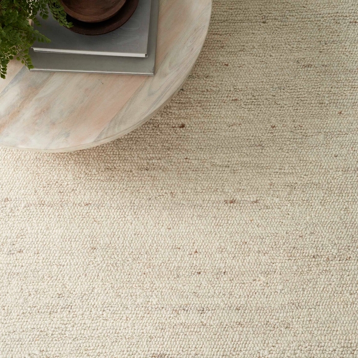alann_aln01_ivory_6x8_099446114358_room04.jpg Alanna Aln01 Ivory Area Rug
