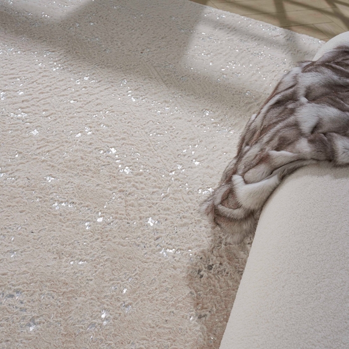 Cozy Shimmer Csh01 Ivory Silver Area Rug